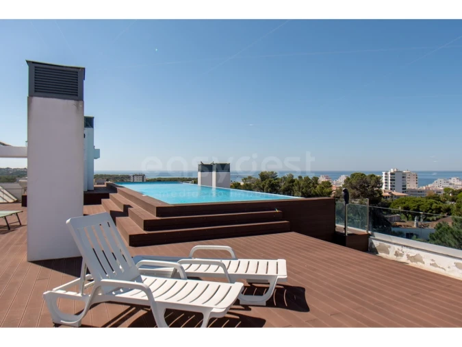 Apartamento T2 para Venda em Quarteira Foto 32