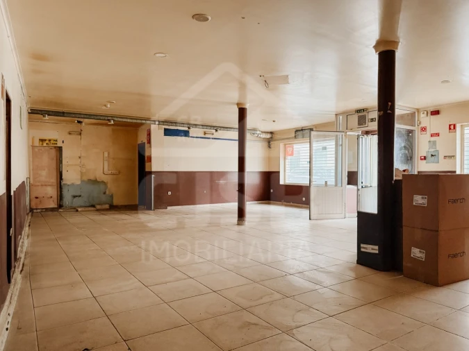 Loja para Venda em Benavente Foto 21