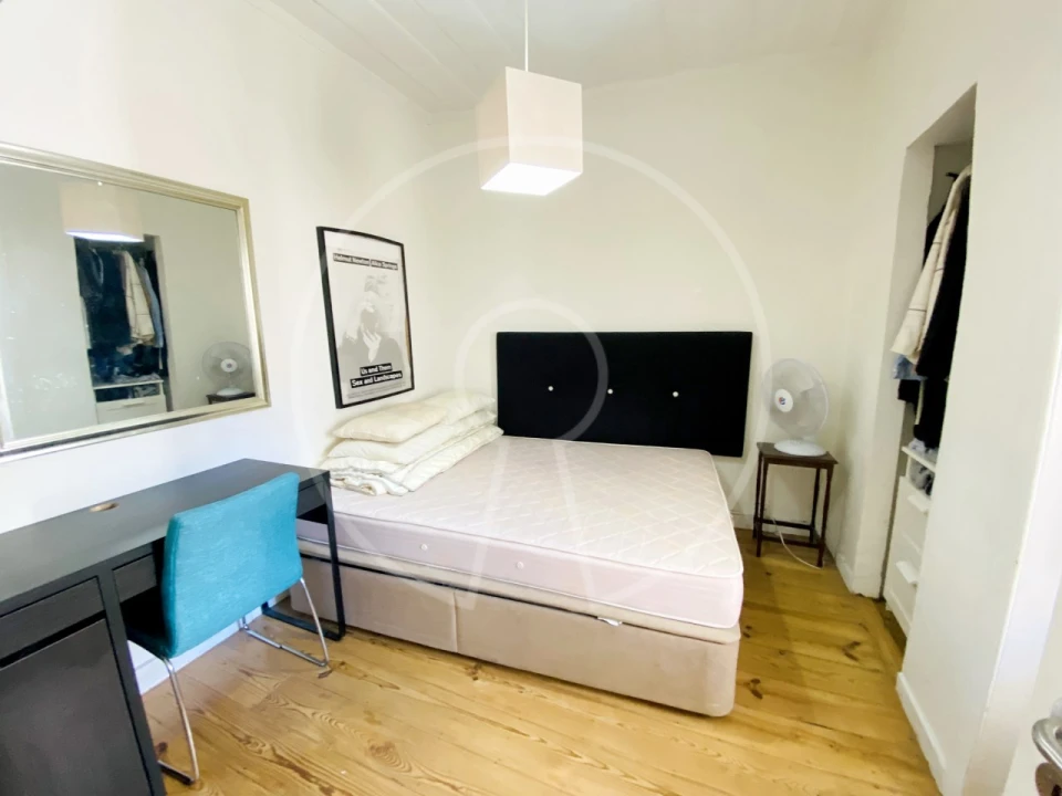 Apartamento T2 para Venda em Misericórdia Foto 14