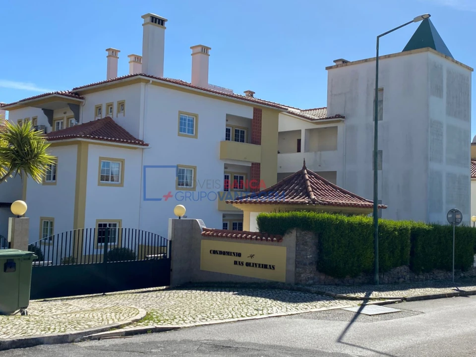 Apartamento T4 para Venda em Santa Maria e São Miguel, São Martinho, São Pedro Penaferrim Foto 1