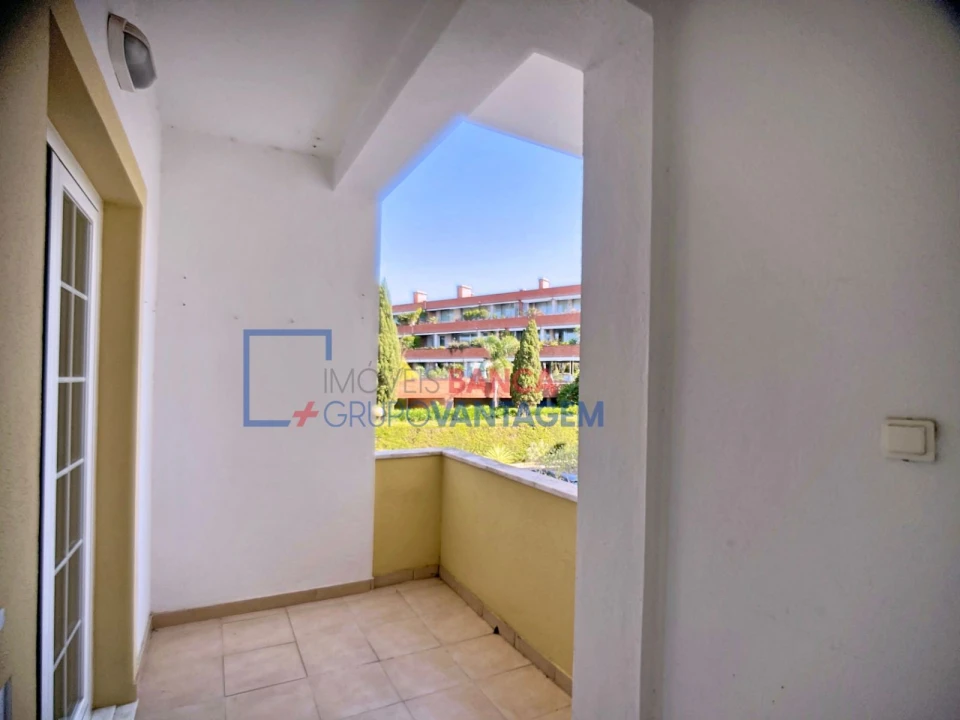 Apartamento T4 para Venda em Santa Maria e São Miguel, São Martinho, São Pedro Penaferrim Foto 12