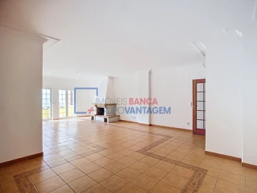 Apartamento T4 para Venda em Santa Maria e São Miguel, São Martinho, São Pedro Penaferrim