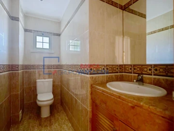 Apartamento T4 para Venda em Santa Maria e São Miguel, São Martinho, São Pedro Penaferrim