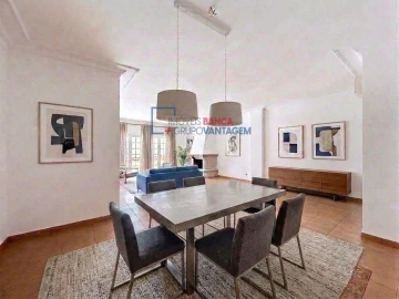 Apartamento T4 para Venda em Santa Maria e São Miguel, São Martinho, São Pedro Penaferrim