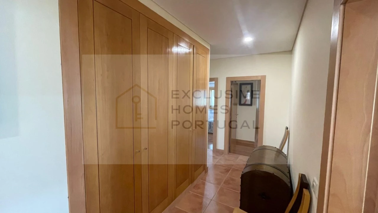 Moradia T4 para Venda em Calheiros Foto 23