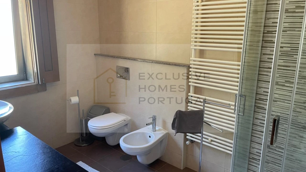 Moradia T4 para Venda em Calheiros Foto 28