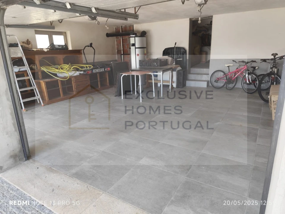 Moradia T4 para Venda em Calheiros Foto 39