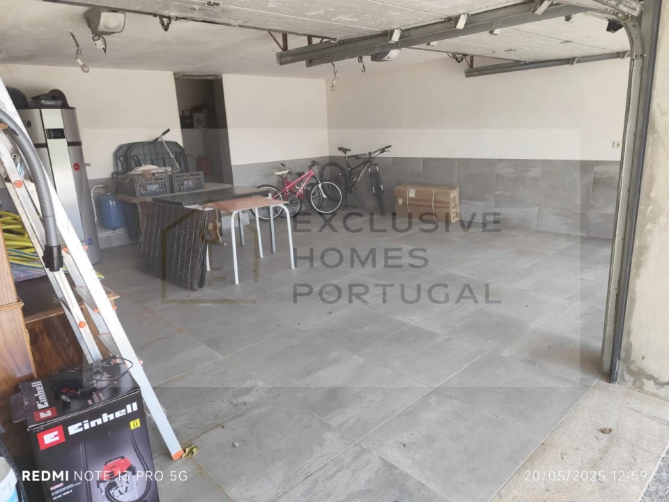 Moradia T4 para Venda em Calheiros Foto 40