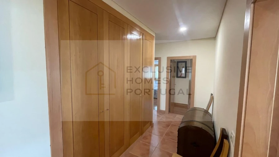 Moradia T4 para Venda em Calheiros Foto 23