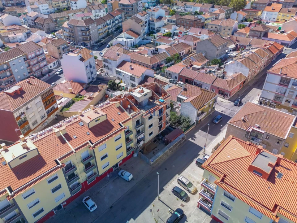 Apartamento T2 para Venda em Barreiro e Lavradio Foto 23
