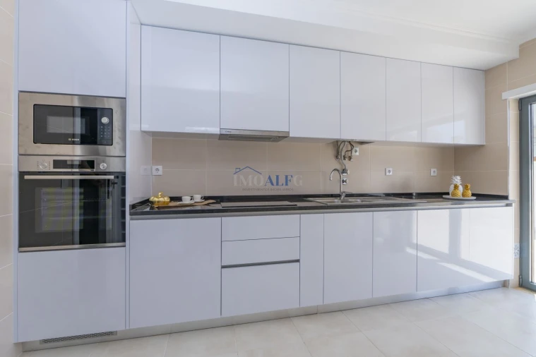 Apartamento T2 para Venda em Barreiro e Lavradio Foto 9