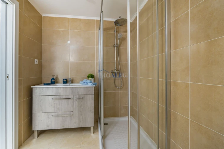 Apartamento T2 para Venda em Barreiro e Lavradio Foto 15