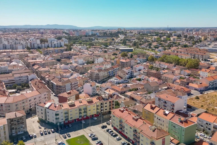 Apartamento T2 para Venda em Barreiro e Lavradio Foto 25
