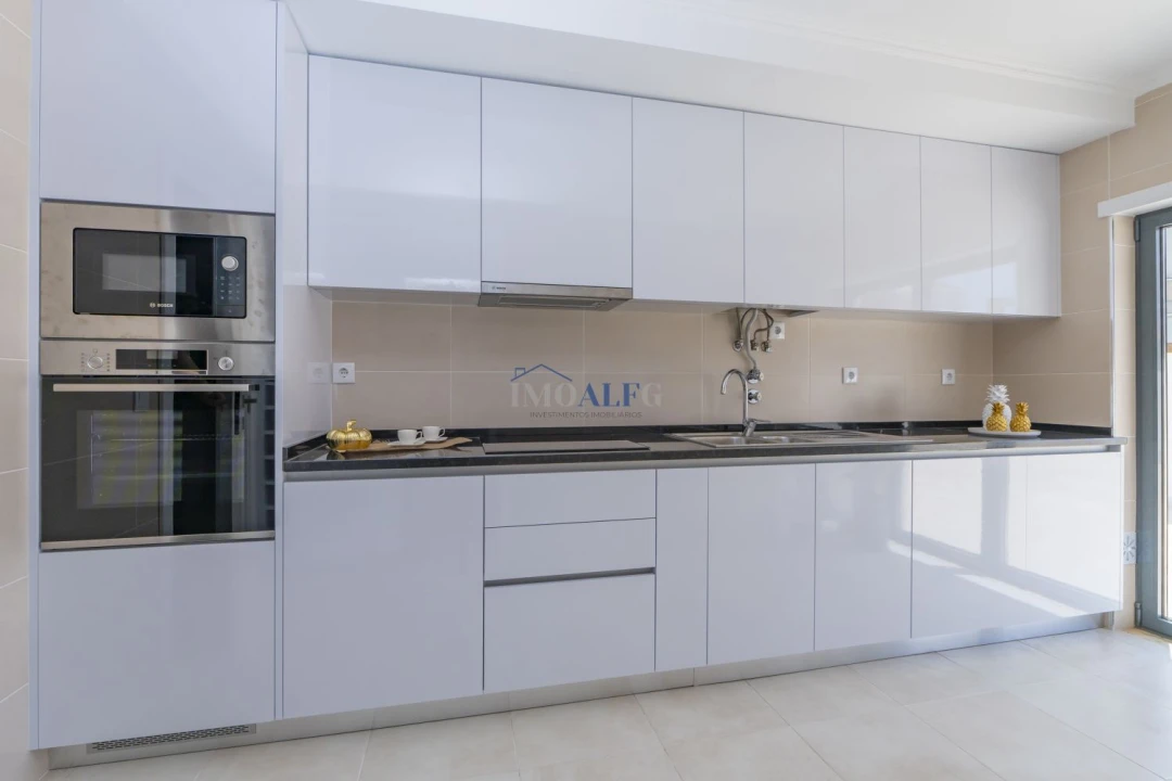 Apartamento T2 para Venda em Barreiro e Lavradio Foto 9