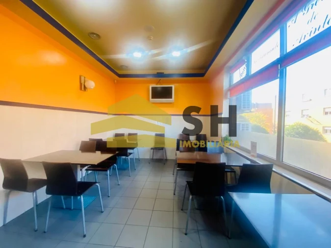 Loja para Trespasse em Avintes Foto 1