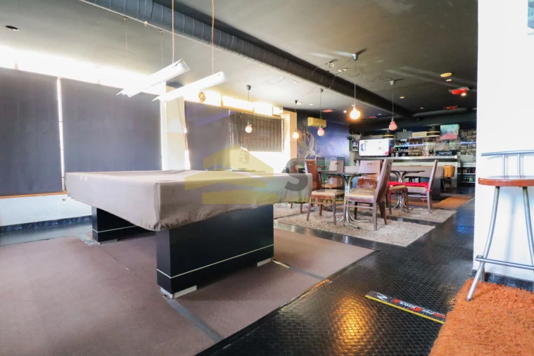 Loja para Trespasse em Castêlo da Maia Foto 2