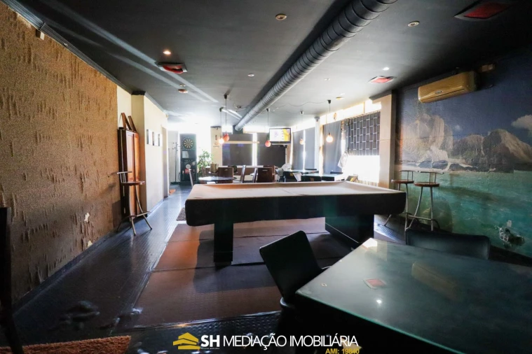 Loja para Trespasse em Castêlo da Maia Foto 6