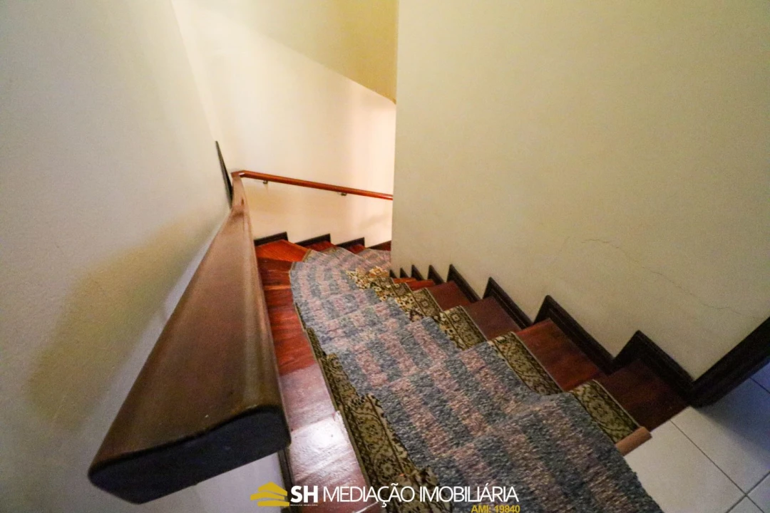 Moradia T5 para Venda em Coronado (São Romão e São Mamede) Foto 12