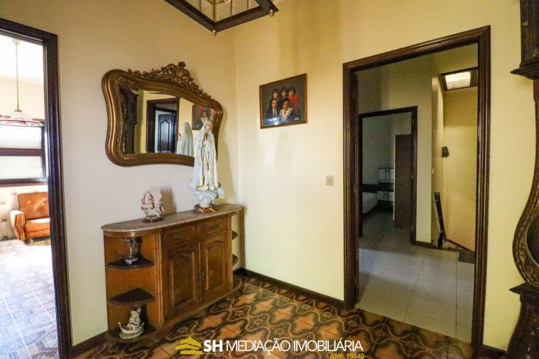 Moradia T5 para Venda em Coronado (São Romão e São Mamede) Foto 6