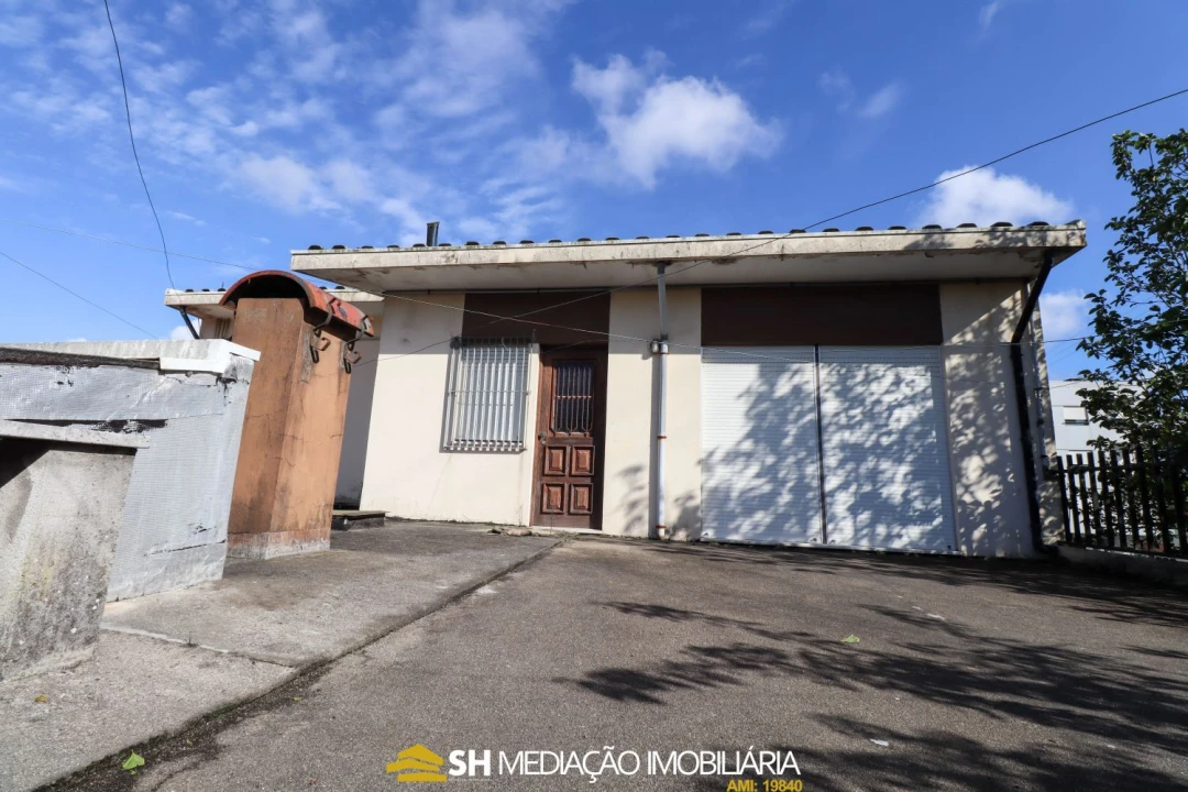 Moradia T5 para Venda em Coronado (São Romão e São Mamede) Foto 16