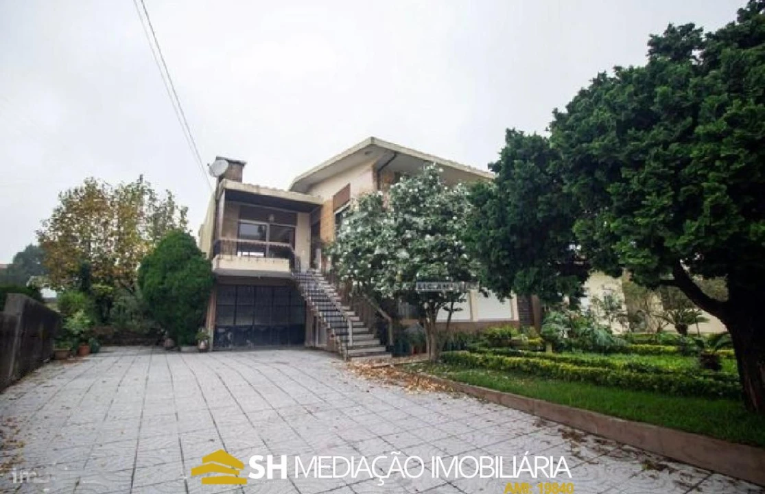 Moradia T5 para Venda em Coronado (São Romão e São Mamede) Foto 2