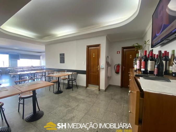 Loja para Trespasse em Custóias, Leça do Balio e Guifões Foto 9