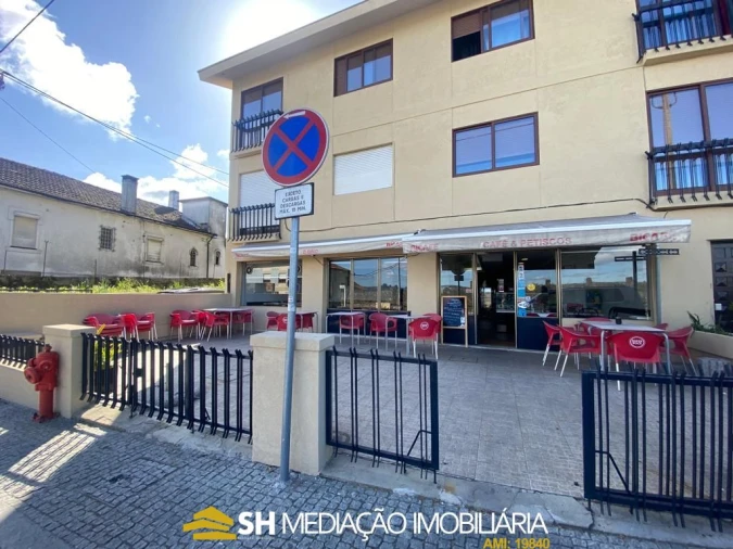 Loja para Trespasse em Custóias, Leça do Balio e Guifões Foto 13