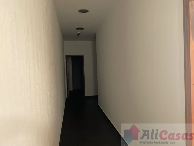 Loja para Venda em Esmoriz Foto 6