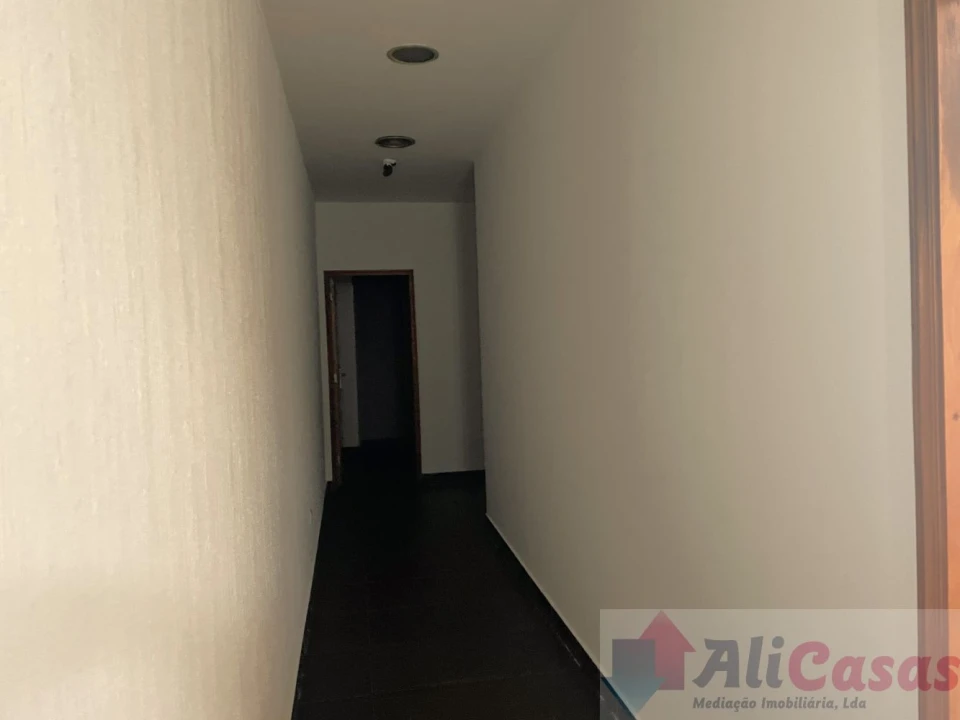 Loja para Venda em Esmoriz Foto 6