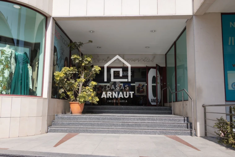 Loja para Trespasse em Pombal Foto 9