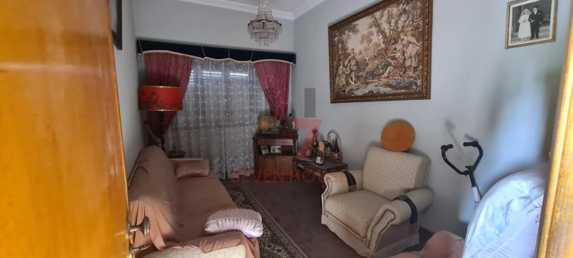 Moradia T3 para Venda em Santa Clara Foto 3