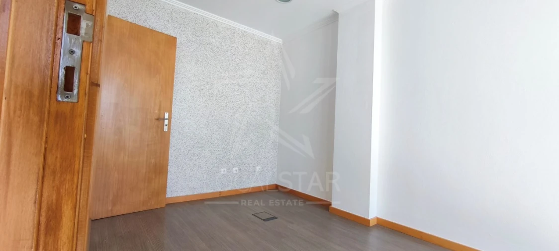 Loja para Venda em Peniche Foto 13