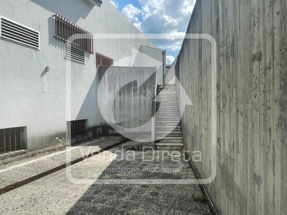 Prédio para Venda em Aguiar da Beira e Coruche Foto 10