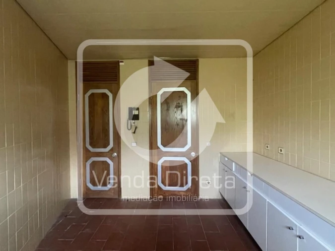 Prédio para Venda em Aguiar da Beira e Coruche Foto 18