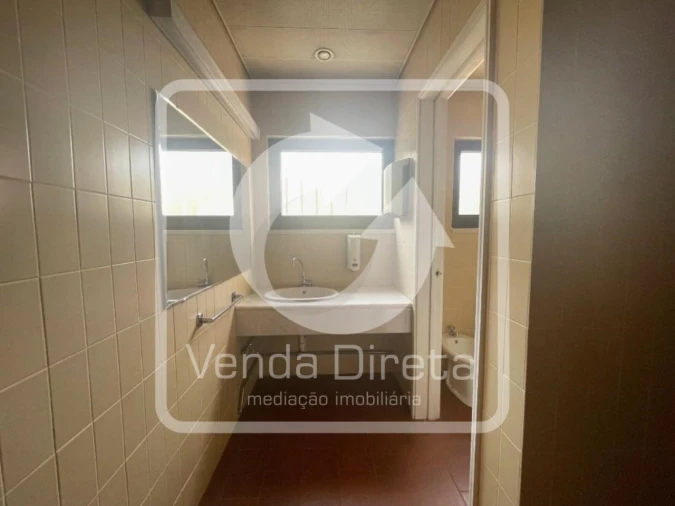 Prédio para Venda em Aguiar da Beira e Coruche Foto 30