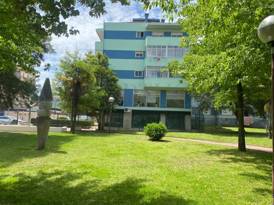 Escritório para Arrendamento em Massamá e Monte Abraão Foto 17