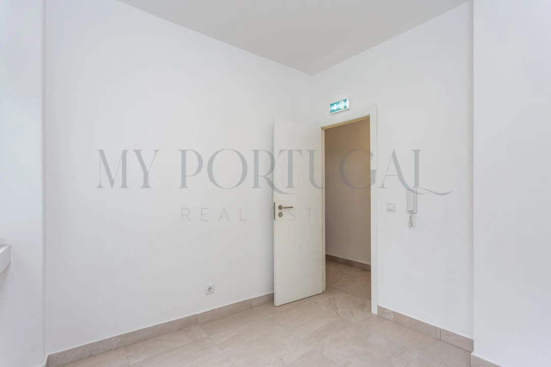 Escritório para Arrendamento em Massamá e Monte Abraão Foto 6