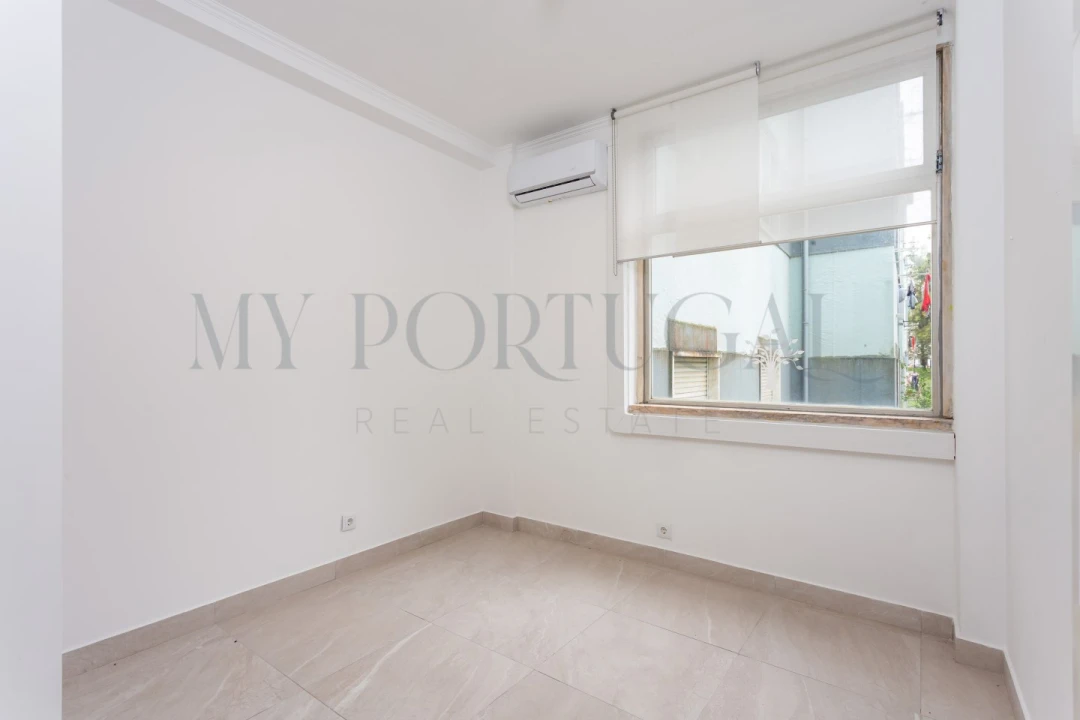 Escritório para Arrendamento em Massamá e Monte Abraão Foto 2