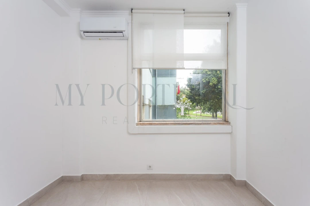 Escritório para Arrendamento em Massamá e Monte Abraão Foto 7