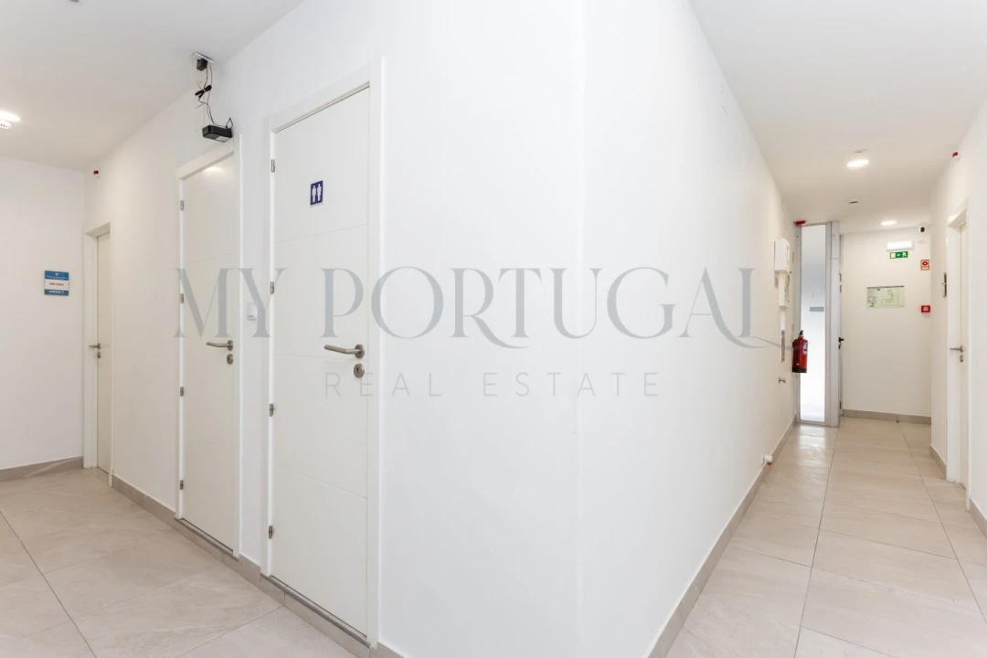 Escritório para Arrendamento em Massamá e Monte Abraão Foto 12