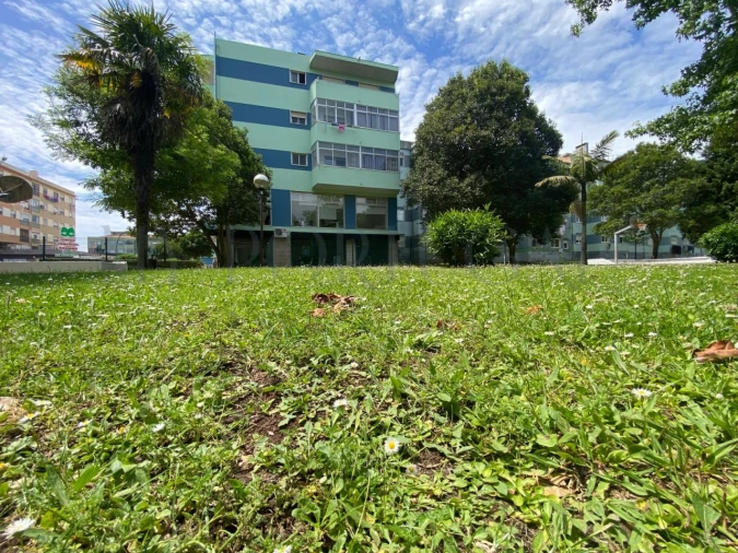 Escritório para Arrendamento em Massamá e Monte Abraão Foto 18