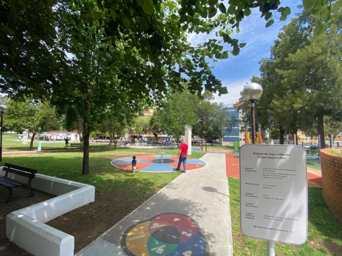 Escritório para Arrendamento em Massamá e Monte Abraão Foto 19