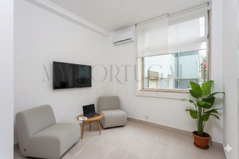 Escritório para Arrendamento em Massamá e Monte Abraão