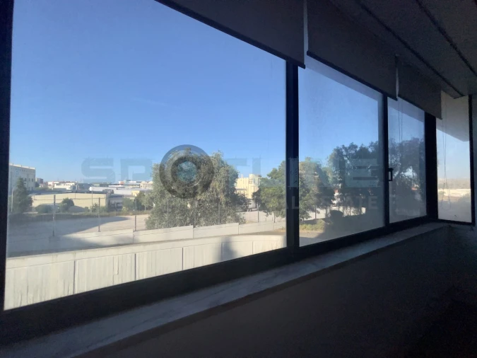 Escritório para Venda em Sacavém e Prior Velho Foto 13