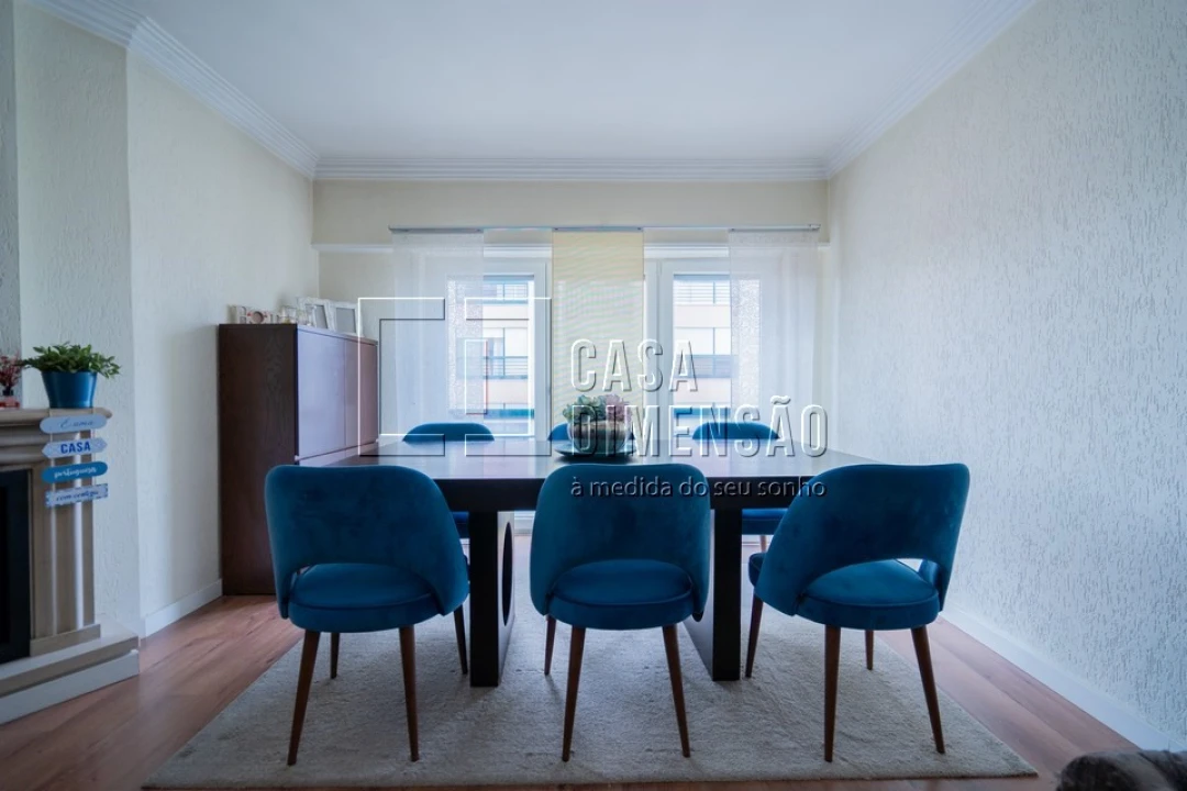 Apartamento T2 para Venda em Massamá e Monte Abraão Foto 15