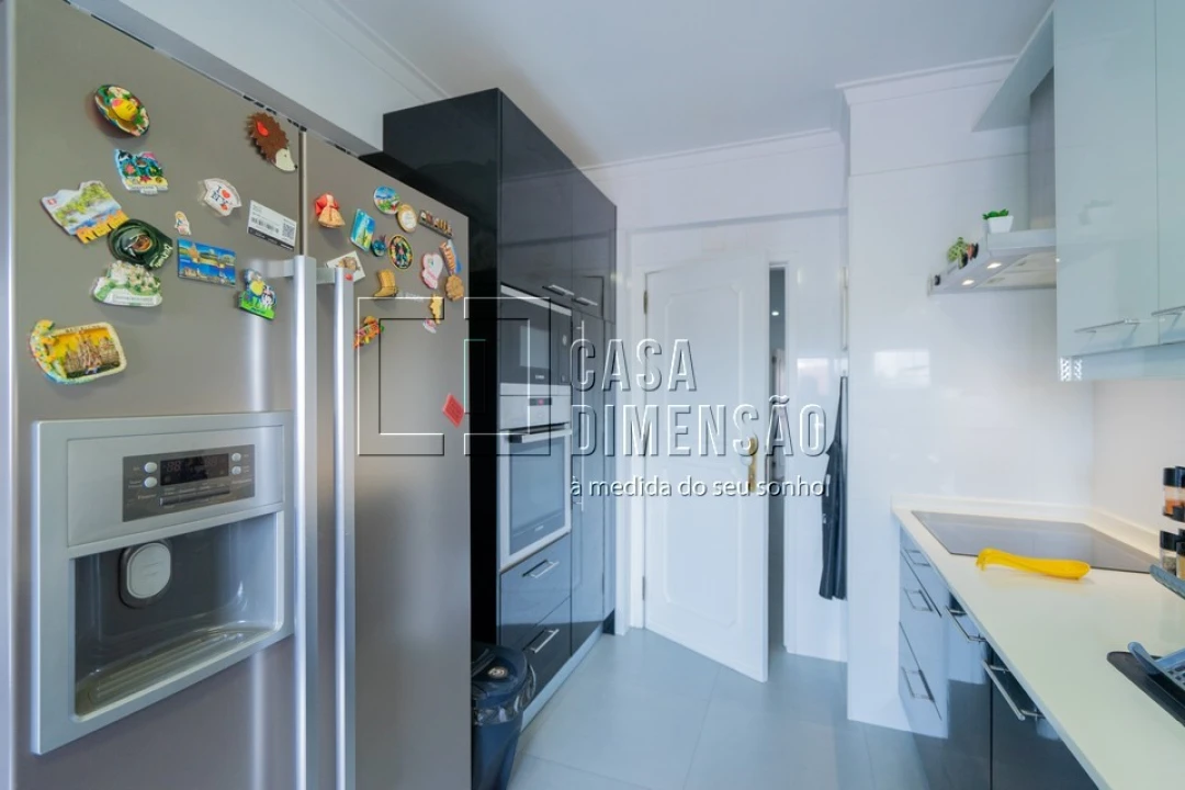 Apartamento T2 para Venda em Massamá e Monte Abraão Foto 34