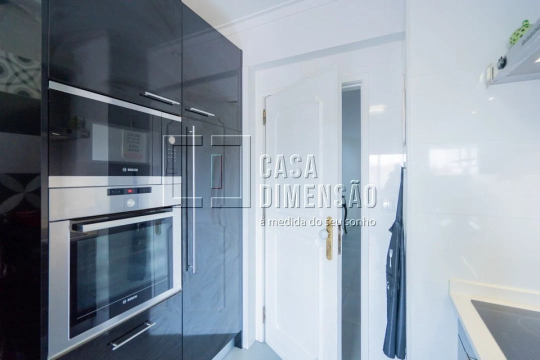 Apartamento T2 para Venda em Massamá e Monte Abraão Foto 35