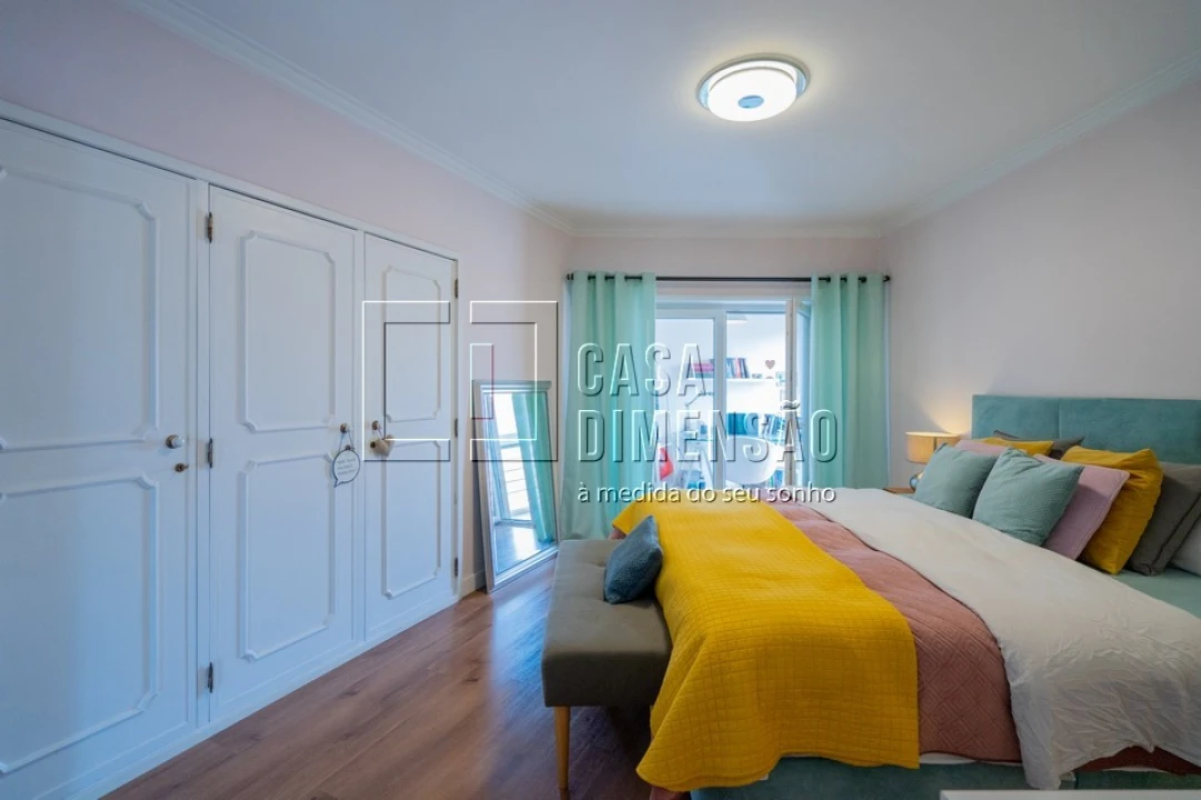 Apartamento T2 para Venda em Massamá e Monte Abraão Foto 40