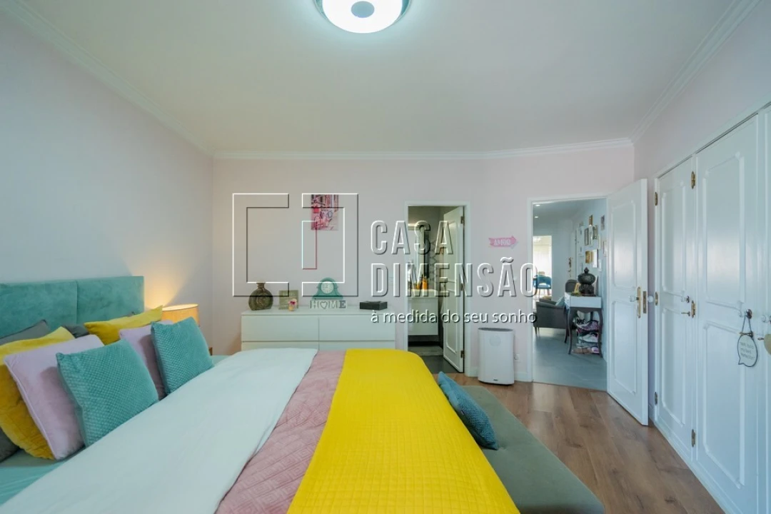 Apartamento T2 para Venda em Massamá e Monte Abraão Foto 44