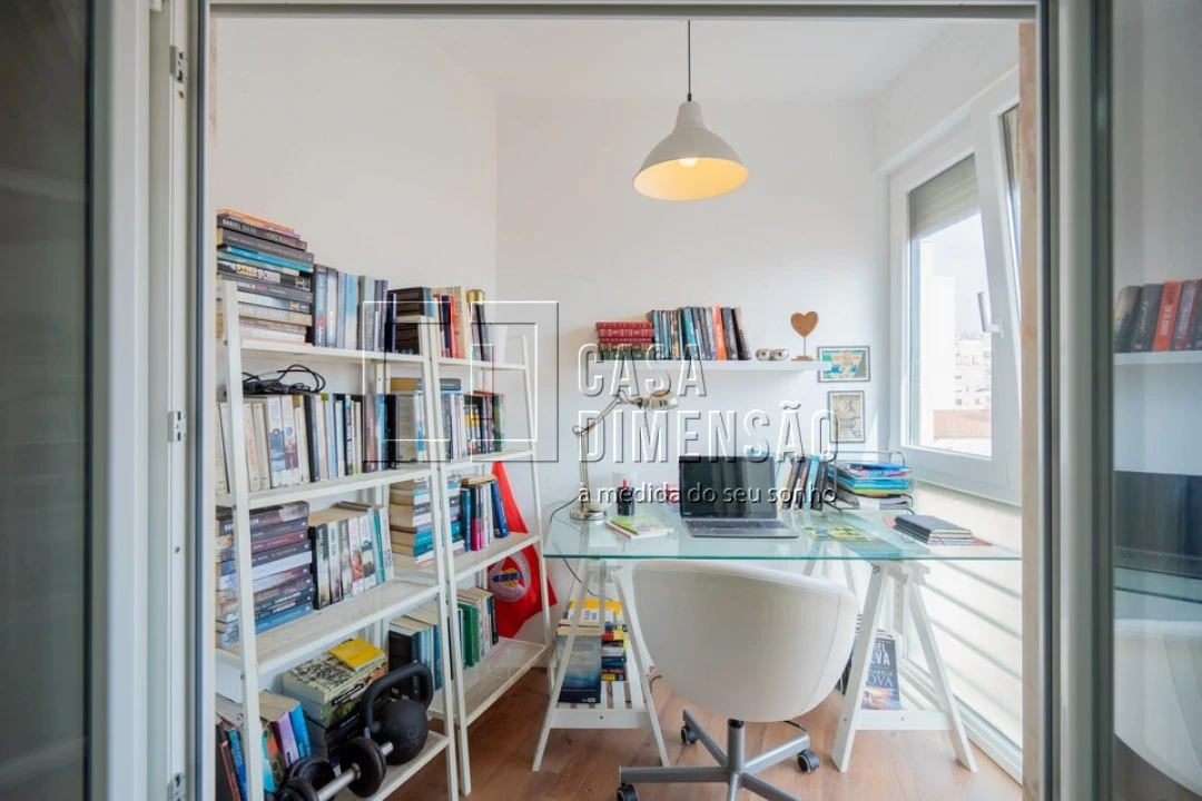 Apartamento T2 para Venda em Massamá e Monte Abraão Foto 57